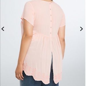 Torrid blouse - split back - sz 1= 14/16